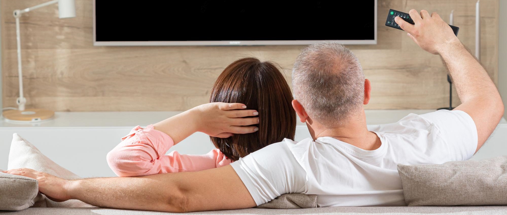 بنر خانه تی وی - تماشای تلویزیون